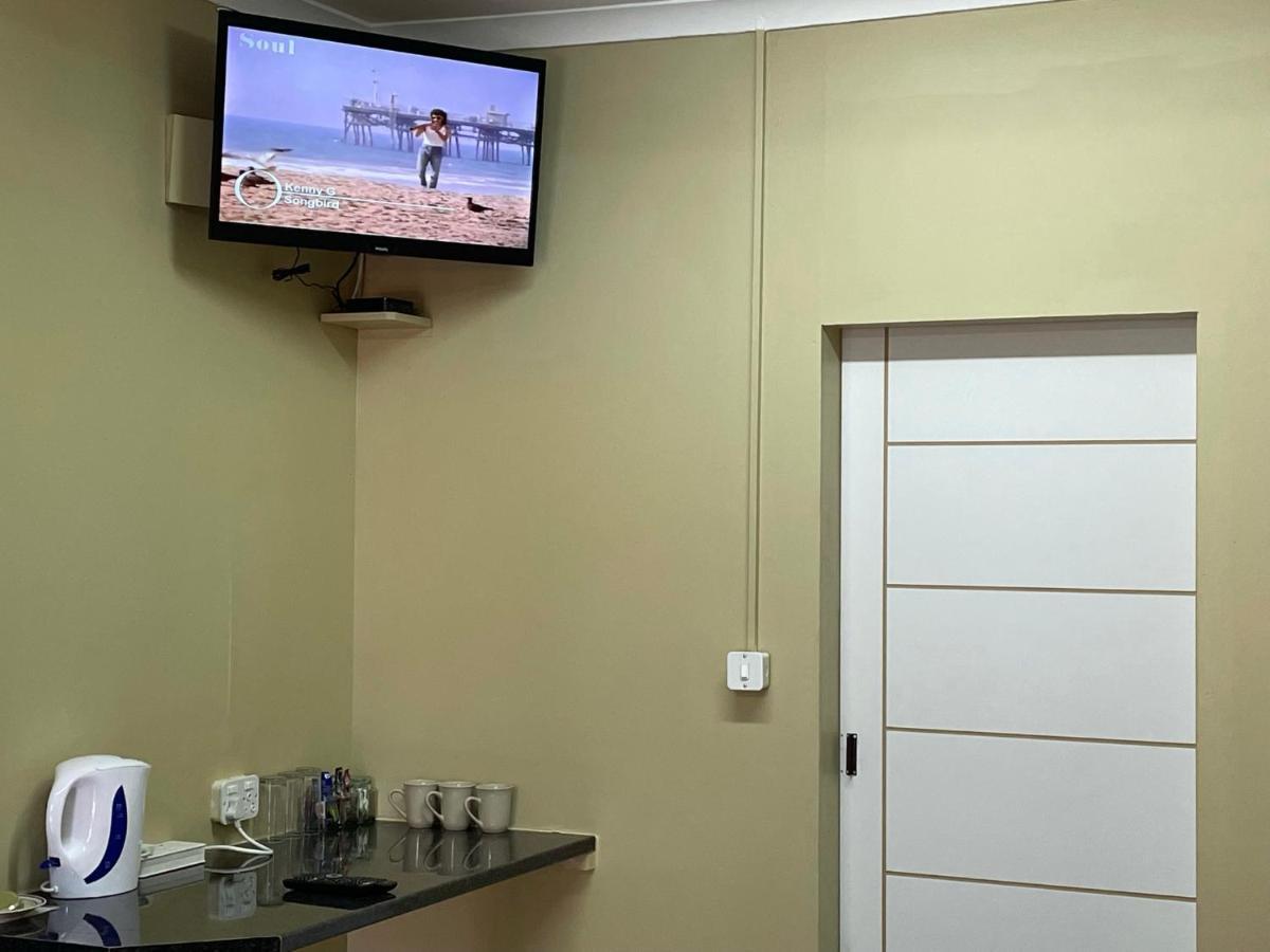 Hotel 4 On Sirius Polokwane Esterno foto